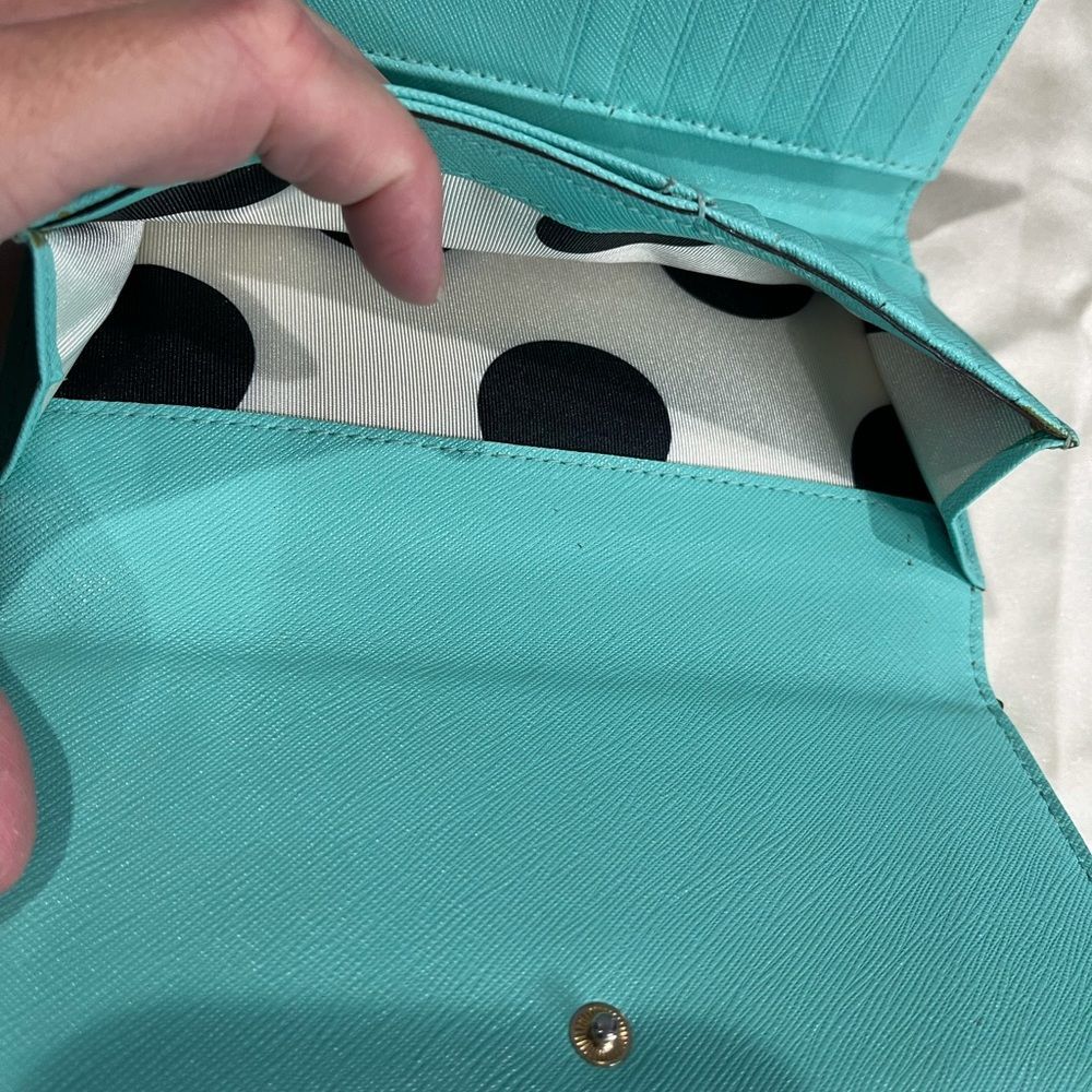 Kate Spade Wallet - Picture 4 of 5